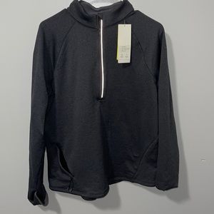 1/2 Zip Pullover